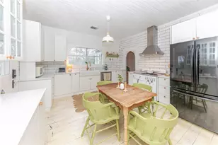 306 5th Ave, Smithville, TX 78957 - Photo 9