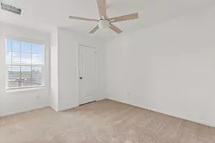 141 Texas Angel Wy, Jarrell, TX 76537 - Photo 27