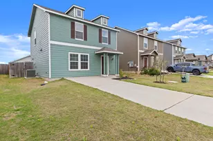 141 Texas Angel Wy, Jarrell, TX 76537 - Photo 3