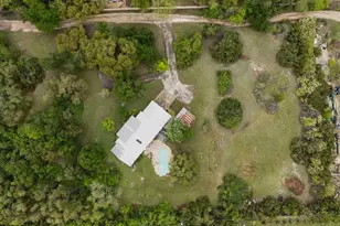 15 Wildflower Trail, Round Rock, TX 78664 - Photo 11