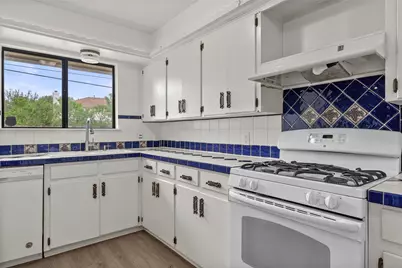 12906 Irongate Avenue, Austin, TX 78727 - Photo 7