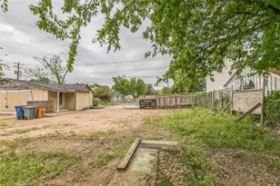 6206 Ponca St, Austin, TX 78741 - Photo 33