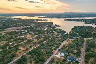 136 W Castlebriar Dr, Granite Shoals, TX 78654 - Photo 37