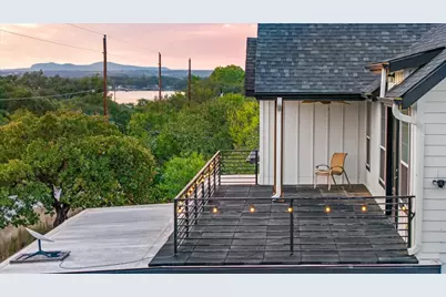 136 W Castlebriar Drive, Granite Shoals, TX 78654 - Photo 29