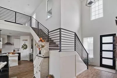 136 W Castlebriar Drive, Granite Shoals, TX 78654 - Photo 3