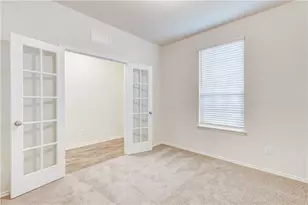 412 Ibis Falls Loop, Jarrell, TX 76537 - Photo 5