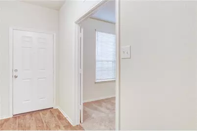 412 Ibis Falls Loop, Jarrell, TX 76537 - Photo 5