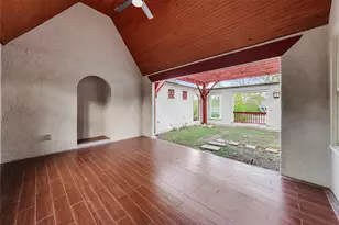 2009 Travis Heights Blvd, Austin, TX 78704 - Photo 21