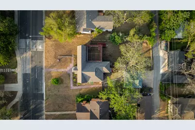 2009 Travis Heights Boulevard, Austin, TX 78704 - Photo 33