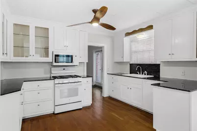 2009 Travis Heights Boulevard, Austin, TX 78704 - Photo 15