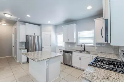 921 Medina Way, Leander, TX 78641 - Photo 9