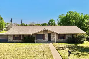 1000 Hollybluff St, Austin, TX 78753 - Photo 23