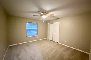 1000 Hollybluff St, Austin, TX 78753 - Photo 9