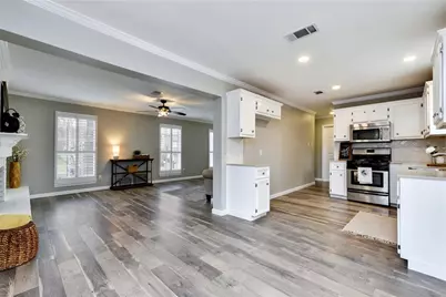 12910 Candlestick Place, Austin, TX 78727 - Photo 9