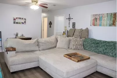 913 7th Street, Lexington, TX 78947 - Photo 3