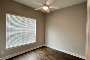 309 Buffalo Cave Rd, Georgetown, TX 78628 - Photo 15