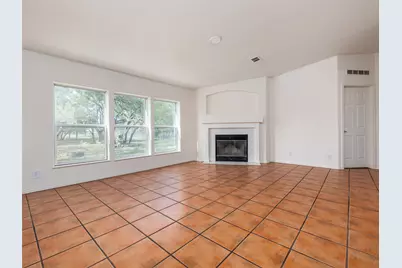 1547 Lost Trail, New Braunfels, TX 78132 - Photo 7