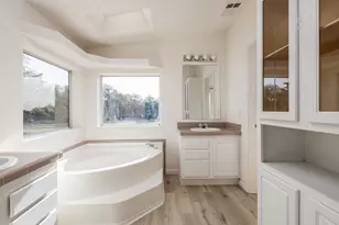 1547 Lost Trail, New Braunfels, TX 78132 - Photo 13