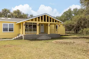 1547 Lost Trail, New Braunfels, TX 78132 - Photo 3