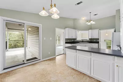 5803 Sandalwood Hollow, Austin, TX 78731 - Photo 7