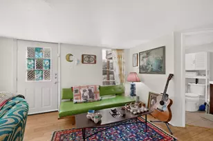108 W Croslin St, Austin, TX 78752 - Photo 11
