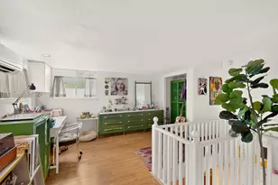 108 W Croslin St, Austin, TX 78752 - Photo 25