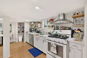 108 W Croslin St, Austin, TX 78752 - Photo 13