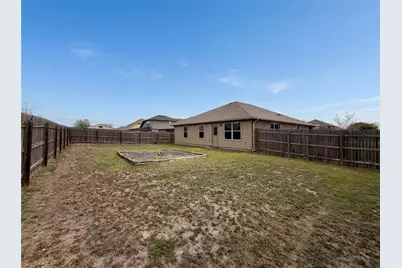 201 Camellia Drive, Hutto, TX 78634 - Photo 5