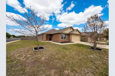 201 Camellia Drive, Hutto, TX 78634 - Photo 7