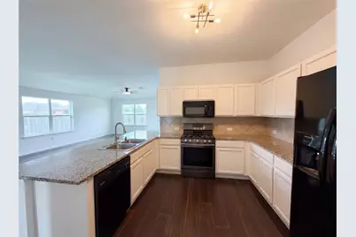 201 Camellia Drive, Hutto, TX 78634 - Photo 17