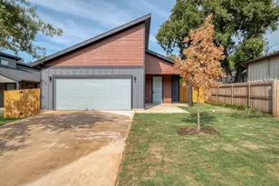 202 Washington St, Elgin, TX 78621 - Photo 1