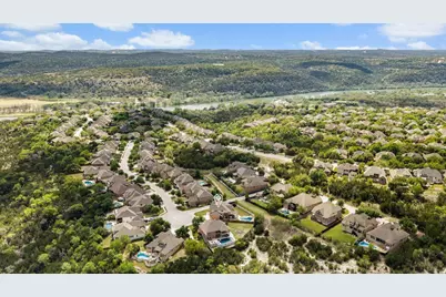 12333 Labrador Bay Court, Austin, TX 78732 - Photo 7