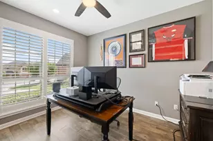 12333 Labrador Bay Ct, Austin, TX 78732 - Photo 23