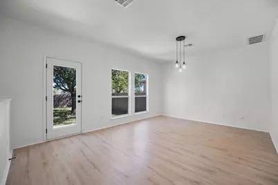 3321 Winding Shore Lane, Pflugerville, TX 78660 - Photo 9