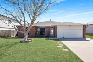 210 Mesquite Cir, Copperas Cove, TX 76522 - Photo 1
