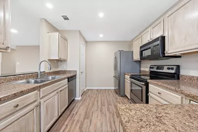 210 Mesquite Circle, Copperas Cove, TX 76522 - Photo 5