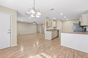 210 Mesquite Cir, Copperas Cove, TX 76522 - Photo 7
