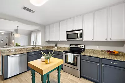 107 Easy Street, Hutto, TX 78634 - Photo 7