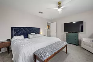 107 Easy St, Hutto, TX 78634 - Photo 17