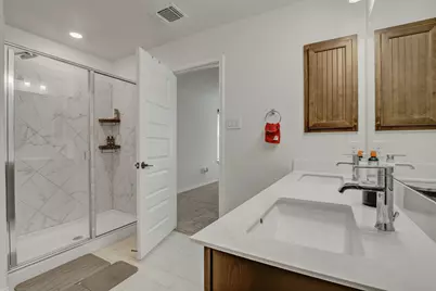 180 Outlaw Drive, Jarrell, TX 76537 - Photo 35