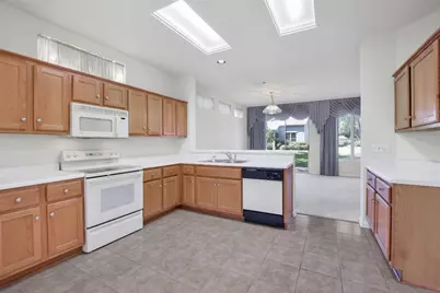 197 Trail Rider Way, Georgetown, TX 78633 - Photo 9