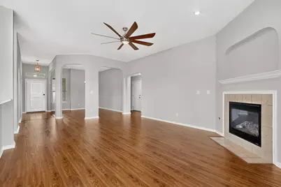 130 Canterbury Drive, Austin, TX 78737 - Photo 9