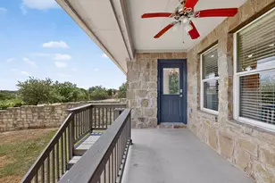 130 Canterbury Dr, Austin, TX 78737 - Photo 29