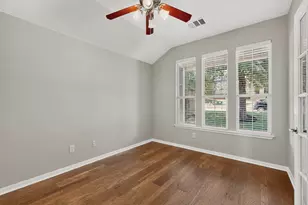 130 Canterbury Dr, Austin, TX 78737 - Photo 17