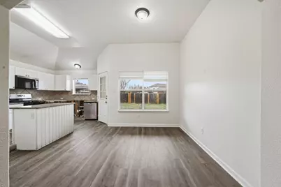 3908 Rocky Shore Lane, Pflugerville, TX 78660 - Photo 15