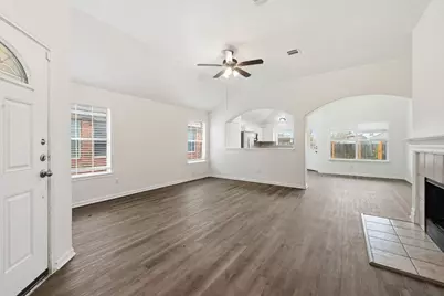 3908 Rocky Shore Lane, Pflugerville, TX 78660 - Photo 11