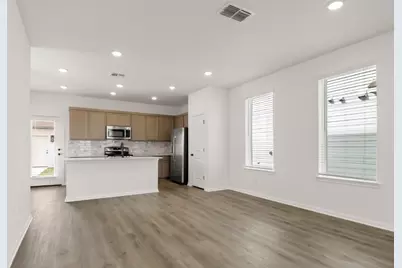 1632 Esplanade Parkway, San Marcos, TX 78666 - Photo 9