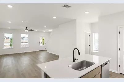 1632 Esplanade Parkway, San Marcos, TX 78666 - Photo 15