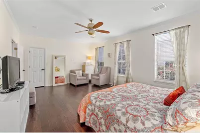 2730 Kinney Oaks Court, Austin, TX 78704 - Photo 15