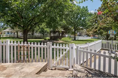 2730 Kinney Oaks Court, Austin, TX 78704 - Photo 29